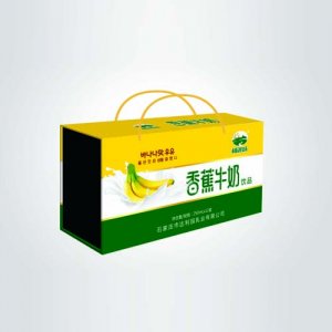 利园牧场香蕉牛奶箱装饮品