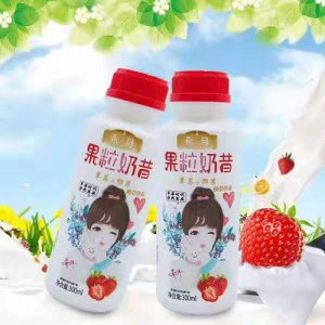 希月果粒奶昔草莓+椰果酸奶饮品300ml