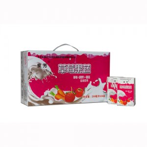 泉芳草莓果蔬汁
