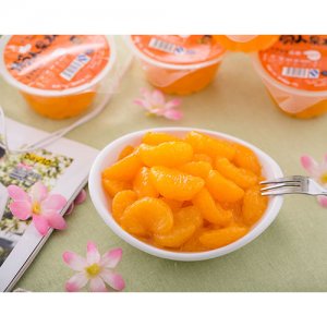 天同塑杯桔子