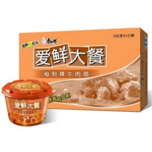 康师傅爱鲜大餐秘制辣牛肉面味桶面箱装