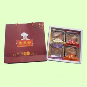 麦德园月饼四个
