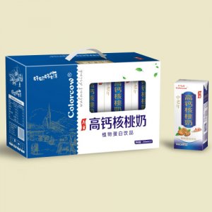 大花牛高钙核桃奶精品盒