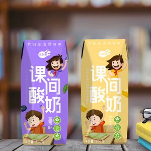 三剑客学生课间酸奶