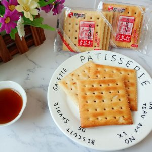 新奥莱老苏打饼干椒盐味
