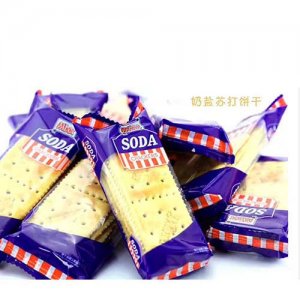 添嘴奶盐苏打饼干