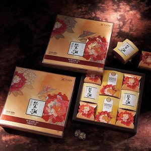 荣诚国韵呈祥月饼