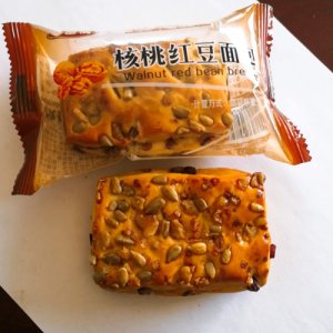 味蕾情核桃红豆面包