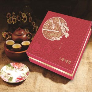 南方月四方来财月饼礼盒