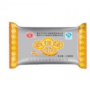 大仓香蕉味韧性饼干称重