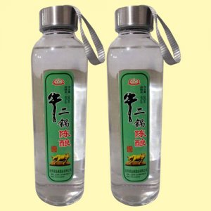 德胜门牛二锅陈酿酒（水杯装）