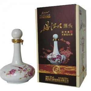 丹江口源头十八年迎宾酒