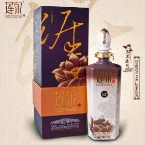 莲泉厚道52%VOL糯米酱香白酒
