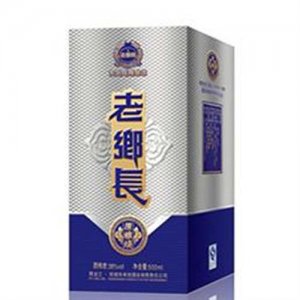 老乡长酒蓝白盒