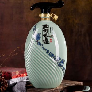 南阜胶州味道厚德·53度芝麻香型白酒