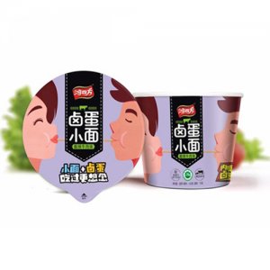 鸿四方卤蛋小面酸辣牛肉味