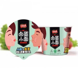 鸿四方卤蛋小面香辣牛肉味