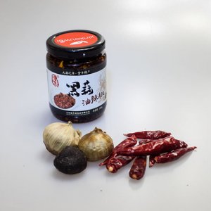 老乡味黑蒜油辣椒瓶装