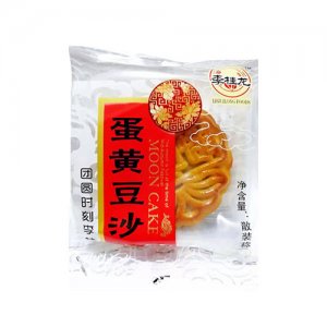 李桂龙蛋黄豆沙月饼