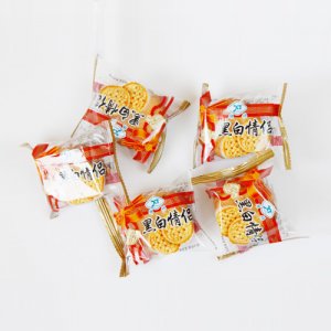 雄傑黑白情侣饼干