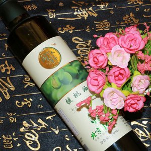 同科核桃油瓶装500ml