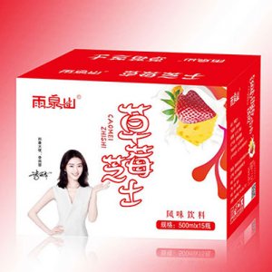 雨泉山草莓芝士风味饮料500mlX15件