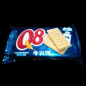 Q8牛乳饼牛奶味普通韧性饼干