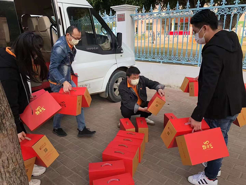 劲家庄参与水口街道办爱心助学活动