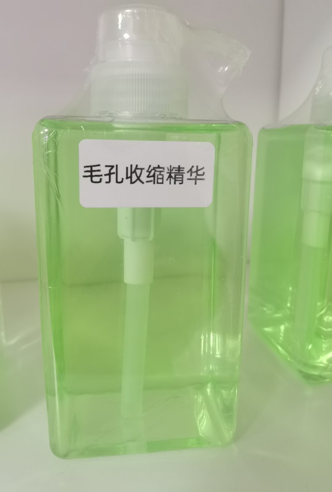 毛孔收缩精华.jpg