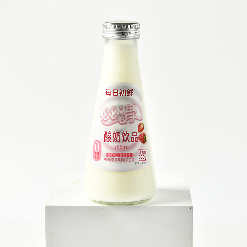 每日初鲜酸奶饮品草莓味.JPG