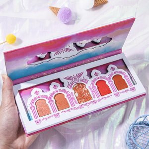 浦江維納斯化妝品有限公司