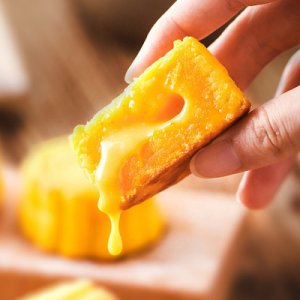 奶黄流心月饼贴牌OEM/ODM