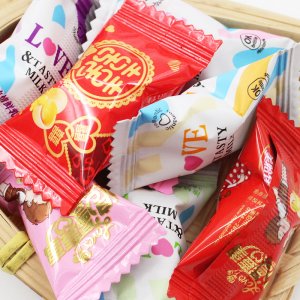 牛奶球糖果500g/包婚庆婚礼喜糖散装OEM/ODM定制代加工