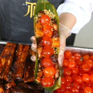 糕见哩七龙珠五花肉蛋黄大肉粽子贴牌OEM/ODM