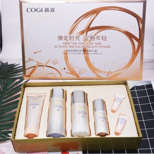 保湿滋润护肤品套装贴牌OEM/ODM