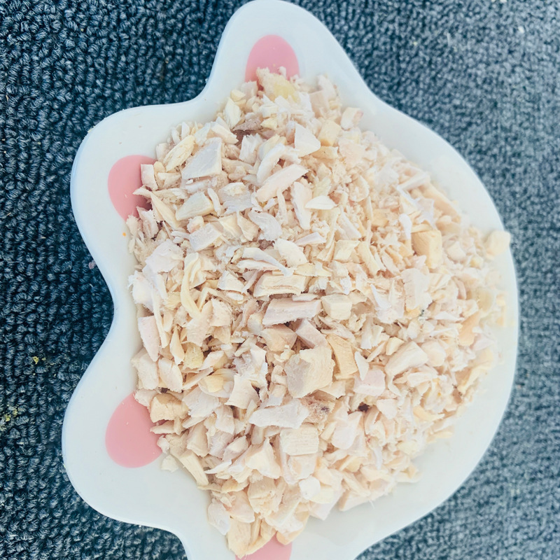 宠物零食冻干鸡肉碎猫零食贴牌OEM/ODM