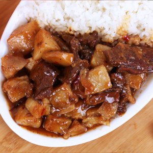 满之惠冷冻速食快餐土豆牛肉200g盖浇饭料理包OEM代加工